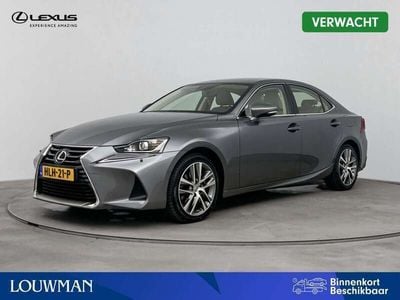 Lexus IS300h