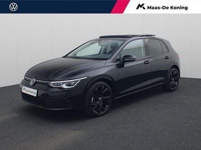 Zwart Gebruikt 2024 VW Golf VIII Life Hatchback | € 28.740 (Iets duurder)