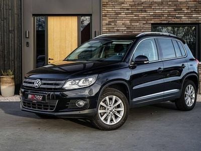 Zwart (metallic) Gebruikt 2011 VW Tiguan Sportline SUV | € 11.850 (Iets duurder)