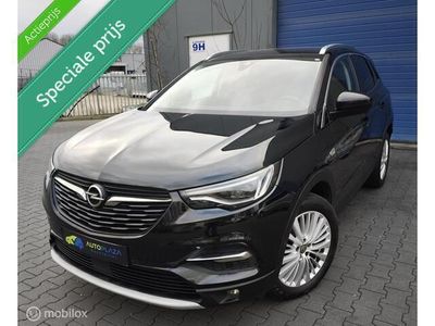 Zwart Gebruikt 2018 Opel Grandland X Innovation SUV | € 12.500 (Eerlijke prijs)