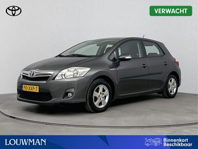 Toyota Auris Hybrid
