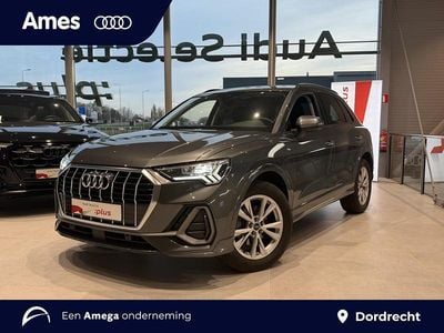 Grijs (parellak) Gebruikt 2025 Audi Q3 Comfort SUV | € 48.995 (Eerlijke prijs)