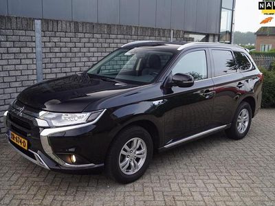 Occasion Mitsubishi Outlander P-HEV 135 PK (99 kW) 2019 Zwart, metallic lak SUV