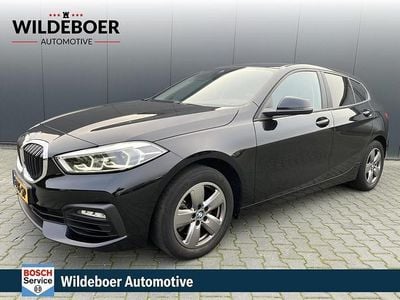 Zwart Gebruikt 2020 BMW 118 Executive Hatchback | € 19.949 (Goede deal)