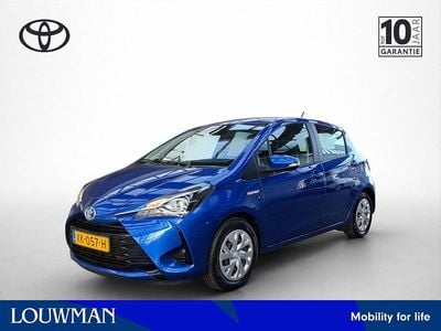 Blauw Occasion 2019 Toyota Yaris Hybrid Active Hatchback | € 12.950 (Goede deal)