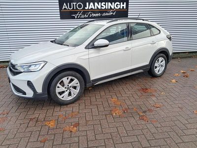 Beige Occasion 2022 VW Taigo Life SUV | € 18.945 (Eerlijke prijs)