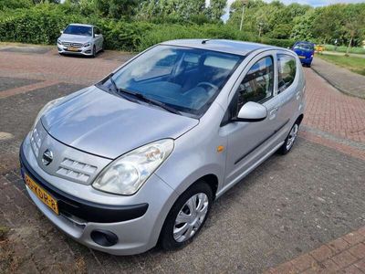 Nissan Pixo