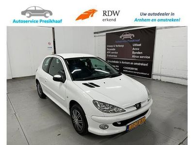 tweedehands Peugeot 206 1.4 Forever NAP / ELEK.RAMEN