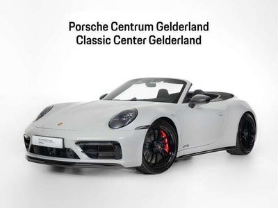 Porsche 911 Carrera GTS