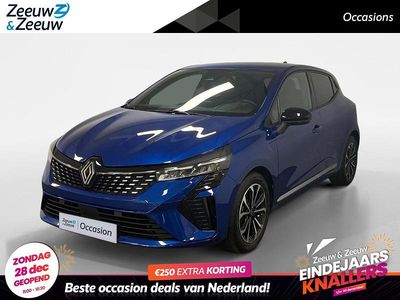 Blauw Gebruikt 2023 Renault Clio V Techno Hatchback | € 18.435 (Iets duurder)
