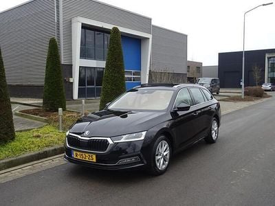 Occasion Skoda Octavia SportLine 150 PK (110 kW) 2022 Zwart (metallic) Stationwagen