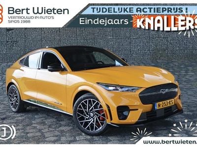 Goud Gebruikt 2021 Ford Mustang Mach-E GT SUV | € 37.290