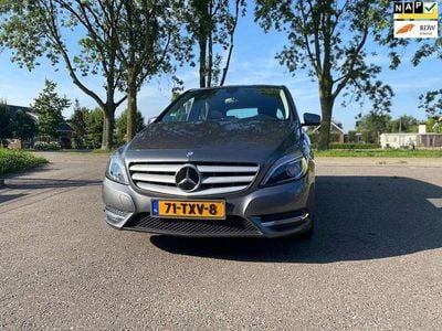 Mercedes B180