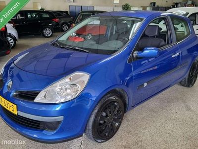 tweedehands Renault Clio 1.2-16V 1.2-16V Special Line