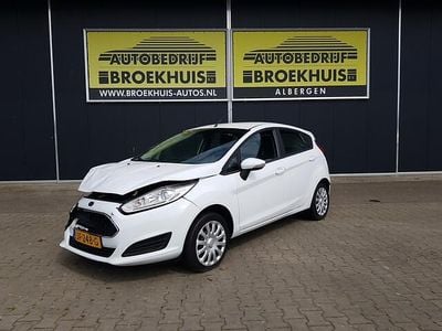 Wit Gebruikt 2016 Ford Fiesta Style Hatchback | € 2.100