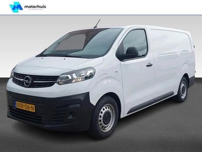 Wit Gebruikt 2023 Opel Vivaro-e Combi Edition Van | € 24.930