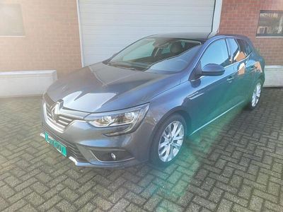 Occasion Renault Mégane IV Zen 132 PK (97 kW) 2016 Blauw (metallic) Hatchback