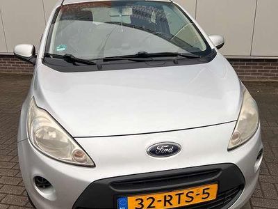 Zilver Gebruikt 2011 Ford Ka Hatchback | € 3.750 (Eerlijke prijs)