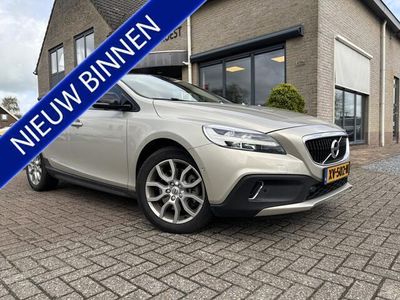 tweedehands Volvo V40 CC 1.5 T3 Automaat Polar+ Luxury Full LED / Trekhaak