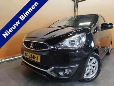 Zwart (metallic) Occasion 2017 Mitsubishi Space Star Intense+ Hatchback | € 8.950 (Eerlijke prijs)