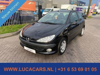 tweedehands Peugeot 206 1.4 XR