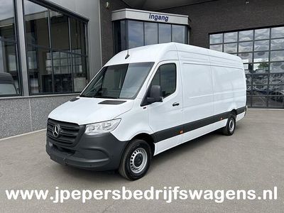 Wit Gebruikt 2024 Mercedes Sprinter Van | € 37.400 (Goede deal)