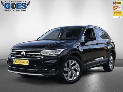 Zwart Gebruikt 2021 VW Tiguan Elegance SUV | € 27.940 (Goede deal)