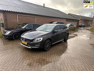Volvo V60 CC