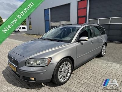 Volvo V50