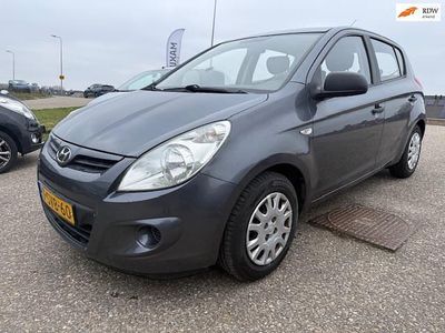 Grijs Occasion 2010 Hyundai i20 Edition Hatchback | € 3.499 (Eerlijke prijs)