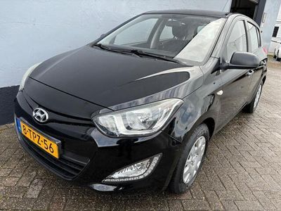 tweedehands Hyundai i20 1.2i i-Drive - Airco