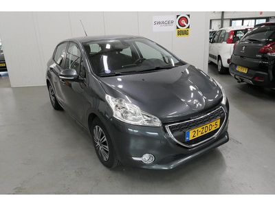 Grijs (metallic) Occasion 2012 Peugeot 208 Active Hatchback | € 5.195 (Eerlijke prijs)