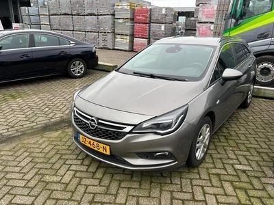 tweedehands Opel Astra Sports Tourer 1.0 Business+