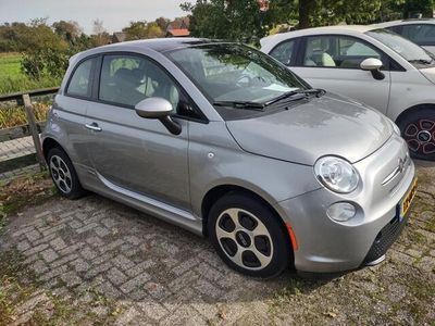 tweedehands Fiat 500e Classic-Sunroof-met 2000 subsidie