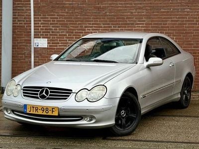 Grijs (metallic) Occasion 2004 Mercedes 200 Elegance Coupé | € 4.950 (Goede deal)