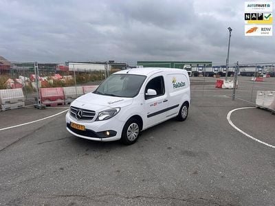 Mercedes Citan 109