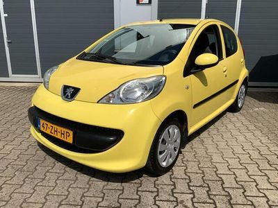 tweedehands Peugeot 107 1.0-12V XS 5-DRS AIRCO APK 4-2025