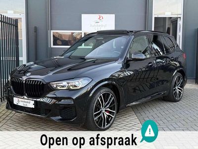 Zwart Occasion 2021 BMW X5 M Sport SUV | € 59.940 (Duur)