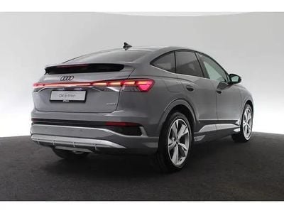 Grijs Nieuw 2025 Audi Q4 Sportback e-tron Competition SUV | € 59.010 (Iets duurder)