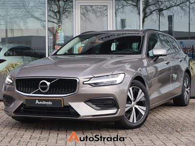 Occasion Volvo V60 Momentum 163 PK (119 kW) 2021 Grijs Stationwagen