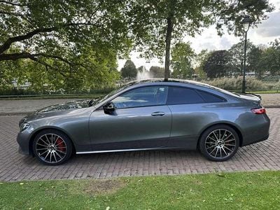 Grijs Gebruikt 2018 Mercedes E300 Premium Plus Coupé | € 39.900 (Iets duurder)