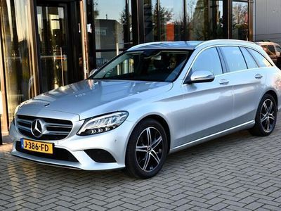 Mercedes 200