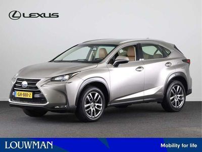 Lexus NX300h