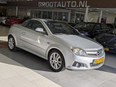 Gebruikt 2005 Opel Tigra Cosmo | € 1.944 (Eerlijke prijs)