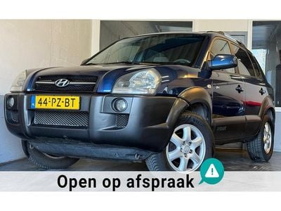 Blauw (metallic) Occasion 2005 Hyundai Tucson Style SUV | € 2.995 (Goede deal)
