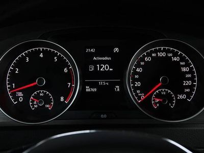 tweedehands VW Golf 1.4 TSI PDC CLIMATE DAB RADIO