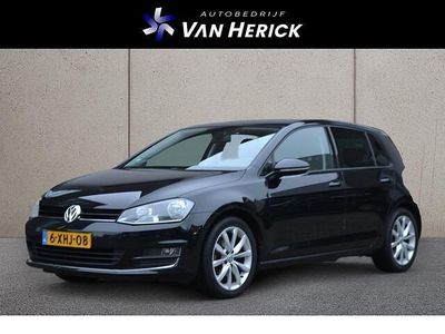 Zwart Gebruikt 2014 VW Golf VII Edition Hatchback | € 10.445 (Eerlijke prijs)