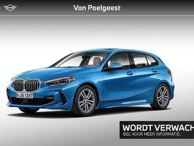 M misano blau Occasion 2022 BMW 118 Hatchback | € 24.900 (Eerlijke prijs)
