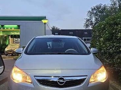 Grijs Occasion 2010 Opel Astra Edition MPV | € 5.400 (Duur)