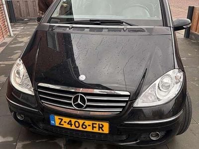Mercedes A200